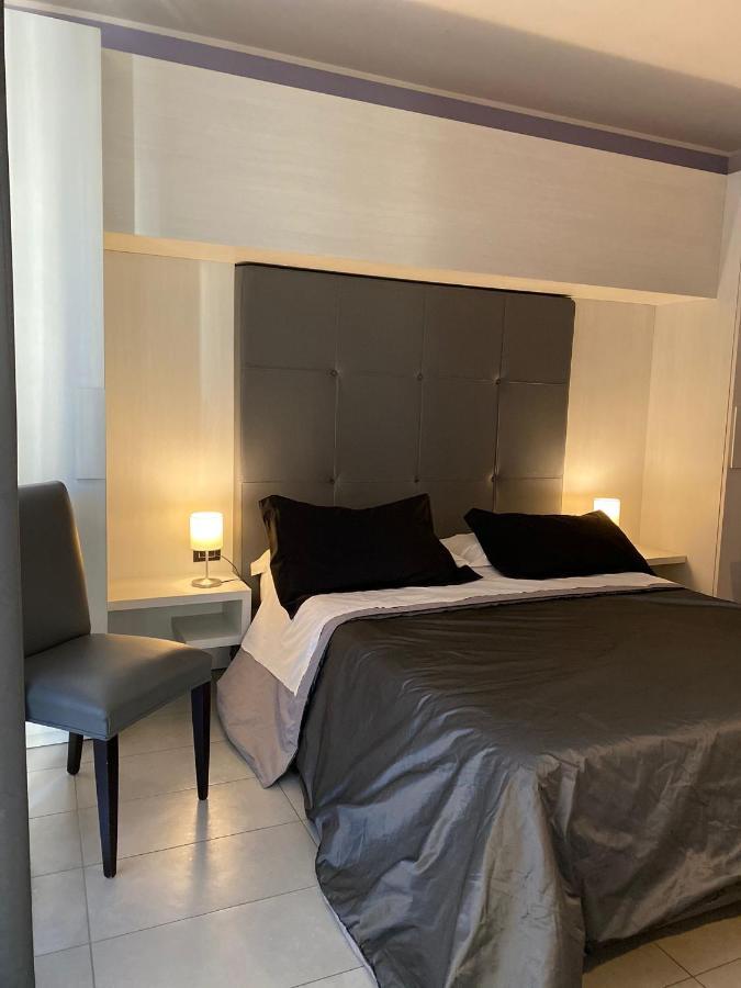 Victoria Hotel Pomigliano d'Arco Luaran gambar