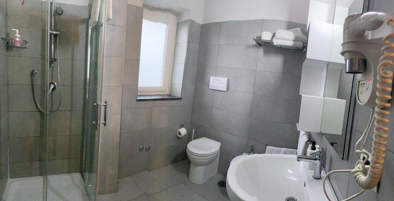 Victoria Hotel Pomigliano d'Arco Luaran gambar