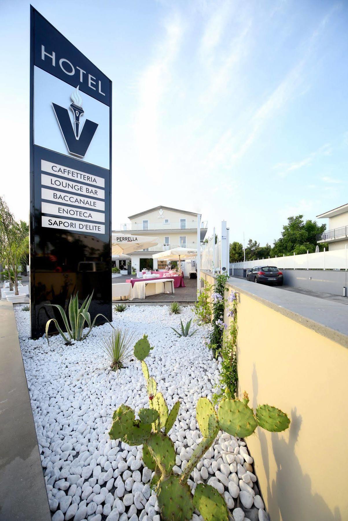 Victoria Hotel Pomigliano d'Arco Luaran gambar