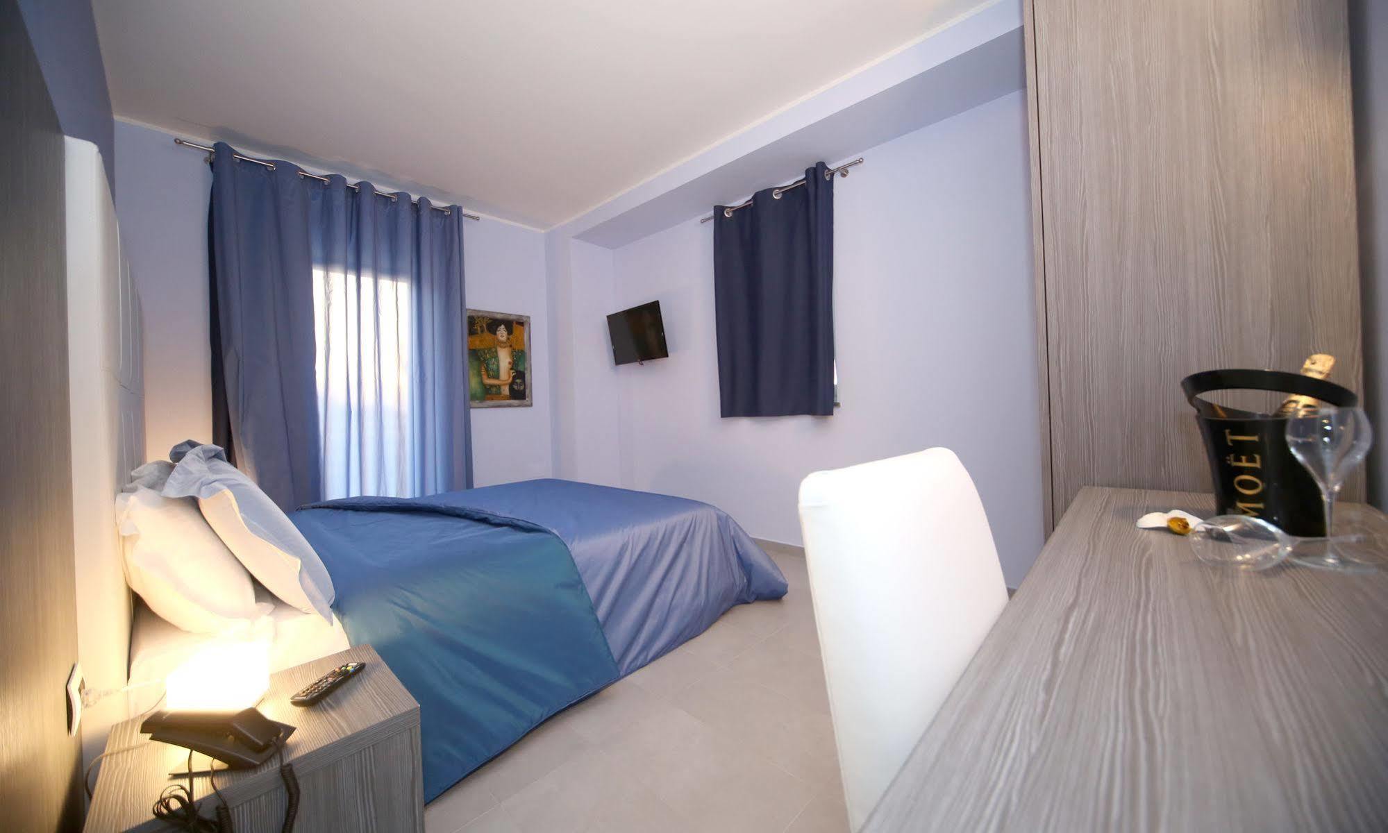 Victoria Hotel Pomigliano d'Arco Luaran gambar